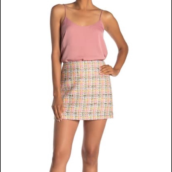 Trina Turk Dresses & Skirts - Trina Turk Rico woven mini skirt size 10